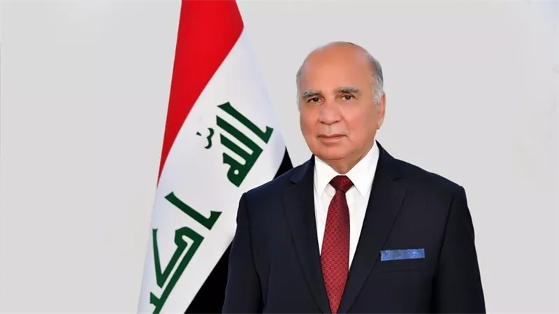 العراق يدعو الولايات المتحدة إلى إعادة النظر بقرار إغلاق السفارة