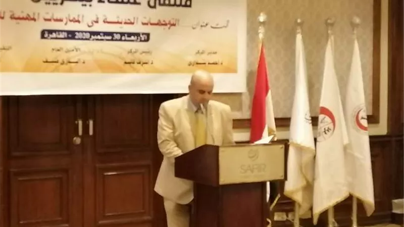 أشرف قاسم: المهنة البيطرية مقدسة.. ونحلم بطبيب متكامل