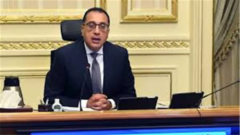 الحكومة توافق على قواعد طرح تراخيص الصناعات الثقيلة للمستثمرين
