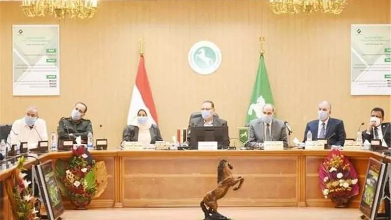 غراب يترأس إجتماع المجلس التنفيذي ويناقش إستعدادات المحافظة لإستقبال موسم الشتاء والعام الدراسي الجديد