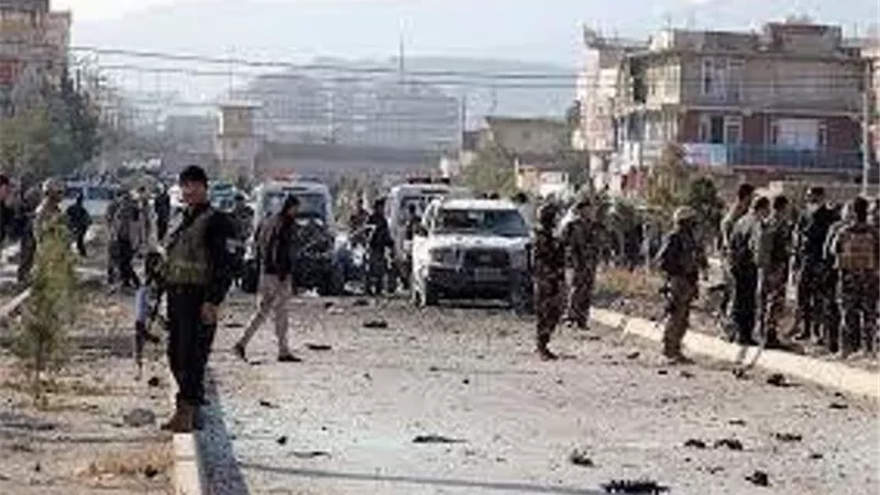 مقتل 4 عناصر أمن وإصابة اثنين بتفجير سيارة مفخخة فى أفغانستان