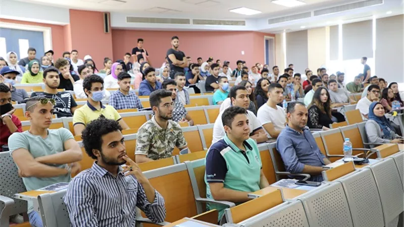 كلية الإدارة والإقتصاد بجامعة بدر تعلن عن أحدث برامجها مع أكبر الجامعات السويسرية.. بالصور