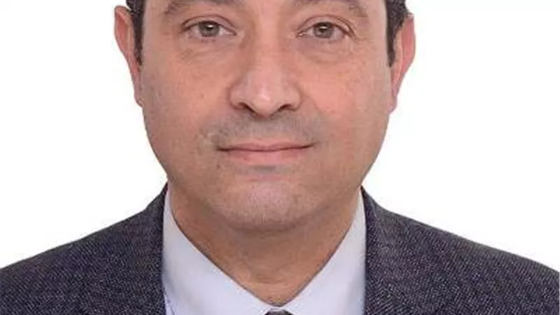 برامج جديدة ومنح للطلاب المتفوقين بكلية الهندسة بشبرا