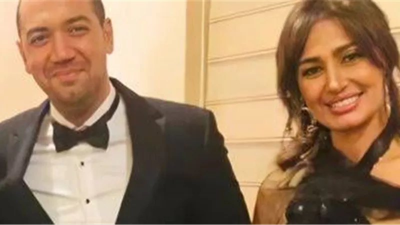اخيرا.. أول رد من معز مسعود بعد أنباء زواجه من حلا شيحة