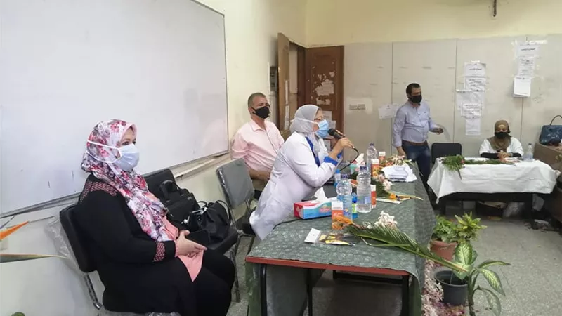 جامعة عين شمس تنظم ندوات توعوية للعاملين بقطاع المدن الجامعية