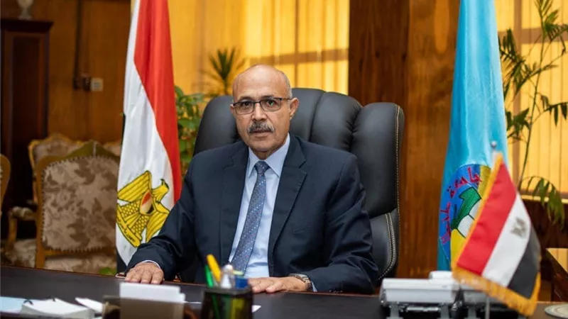 د عتمان : ٨قوافل طبية لجامعة طنطا بالقرى الأكثر احتياجًا بالغريبة والعلاج بالمجان