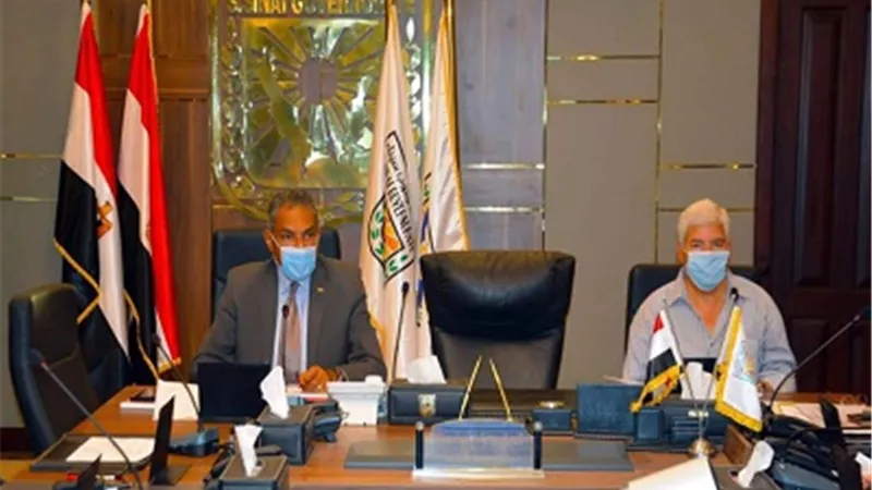 الوصيف يرأس الاجتماع التنفيذي للخطة الاستثمارية