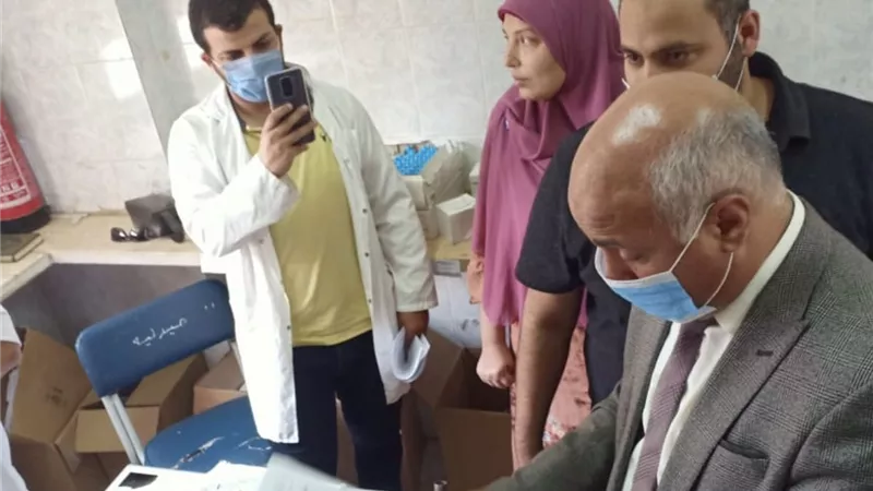 406 كشف مجاني برعاية رحمى في ثاني أيام القافلة الطبية احتفالا بالعيد القومي للغربية