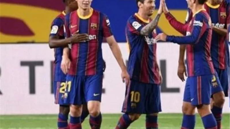 برشلونة يهزم سيلتا فيجو بثلاثية فى الليجا.. فيديو