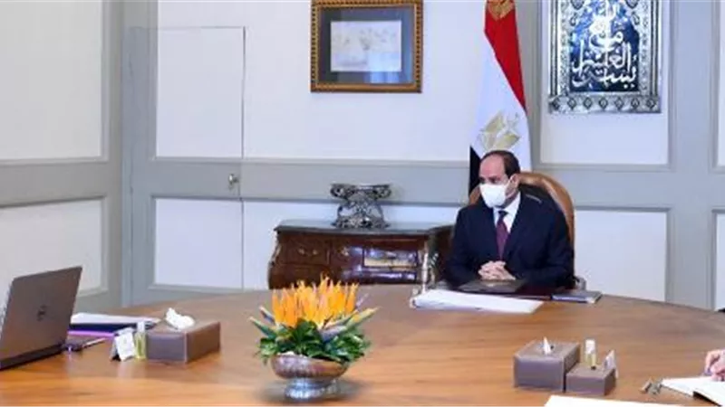 الرئيس يوجه وزارة العدل بالتسهيل على المواطنين فى إجراءات التوثيق
