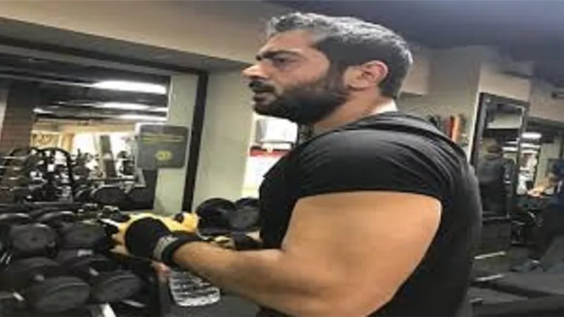 تدريبات شاقة لـ احمد فلوكس فى الجيم .. صور