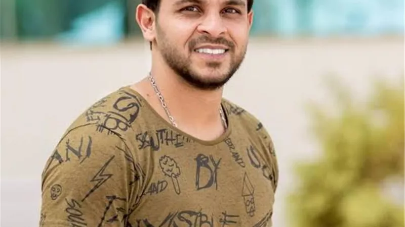 أول حفلة لمحمد رشاد بعد انفصاله عن الإعلامية مى حلمي