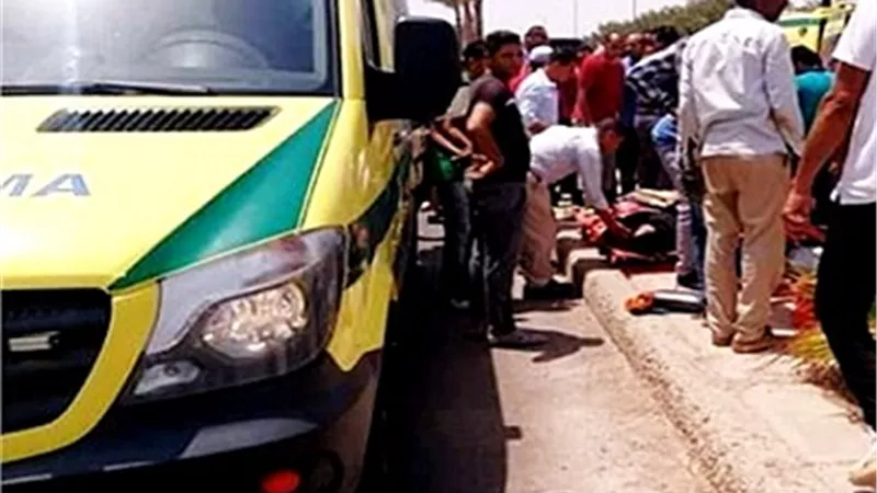 مصرع وإصابة 3 أشخاص فى حادث تصادم سيارتين بالوادى الجديد
