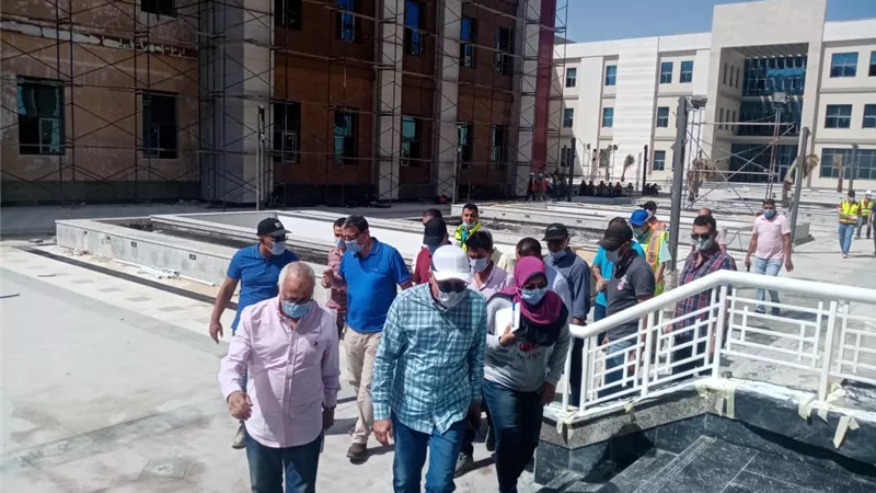 شاهد.. آخر التطورات بالمنطقة التراثية والأبراج الشاطئية بمدينة العلمين الجديدة
