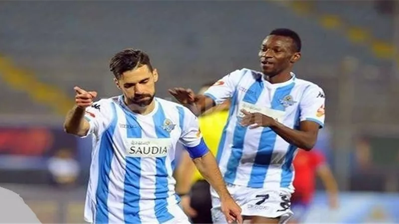مفاجأة .. هداف بيراميدز يفضل اللعب للأهلى