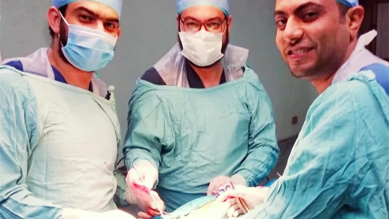 استخراج مسمار من رقبة شاب ثلاثيني بمستشفي المنصورة العام الجديد