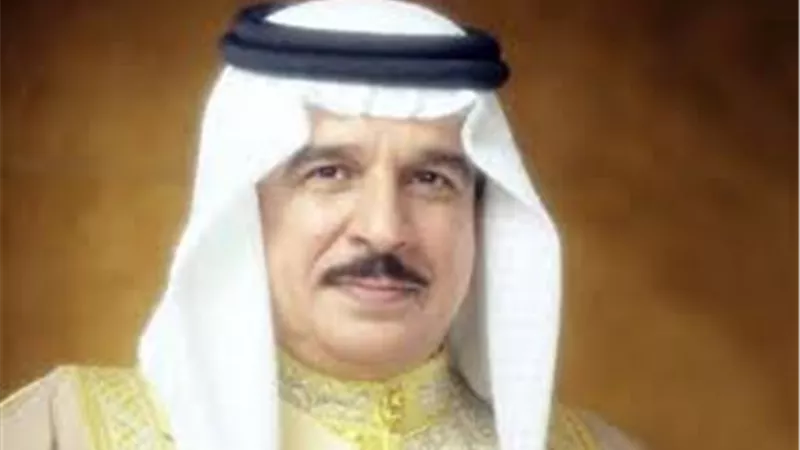 العاهل البحرينى وولى العهد ورئيس الوزراء يهنئون الرئيس السيسى بذكرى نصر أكتوبر