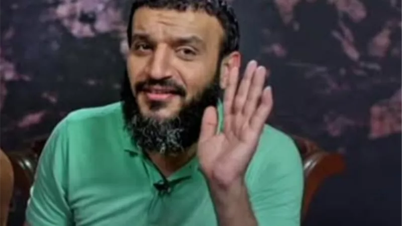 مغردون يسخرون من 