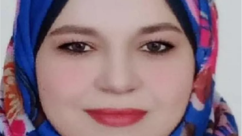 الدكتورة أميرة دوير أستاذ مساعد بكلية الطب البيطري