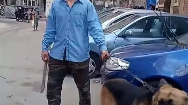 حجز بلطجى المنتزة صاحب فيديو السيف والكلب على التحريات