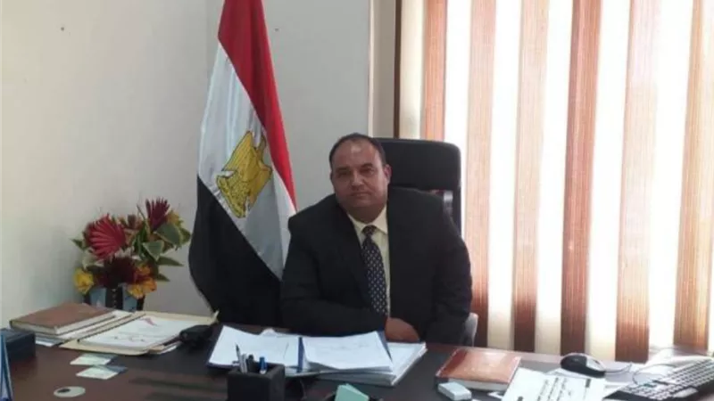 تطهير مخرات السيول وحملات نظافه ب حى المعصره