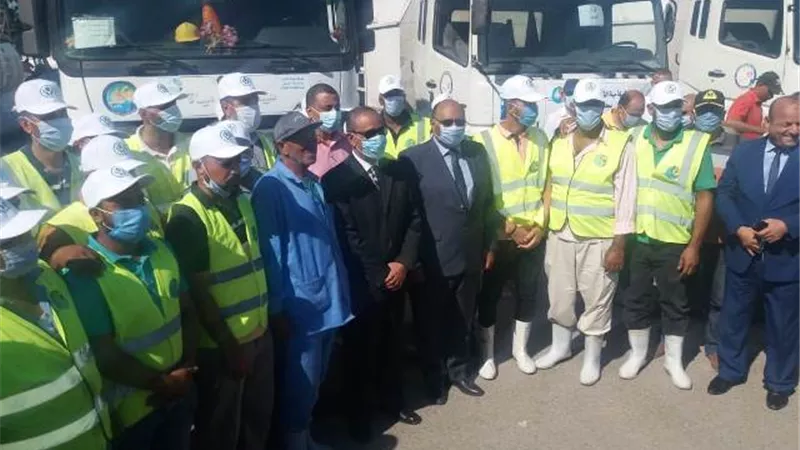 رئيس مياه القناة ومحافظ الإسماعيلية يتفقدان اصطفاف معدات التعامل مع السيول والأزمات.صور