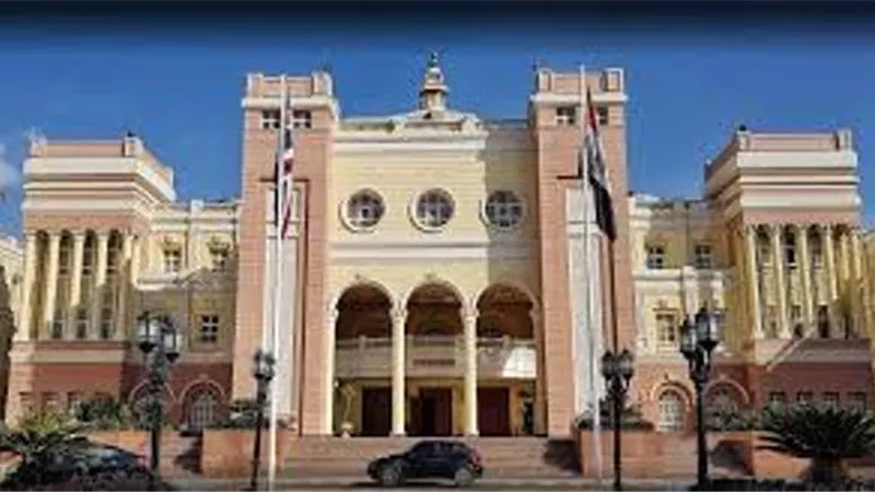 الجامعة البريطانية تهنئ 