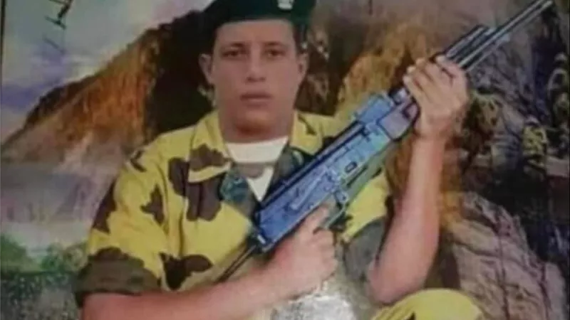 حمو بيكا يحتفل بذكرى انتصارات أكتوبر بـ