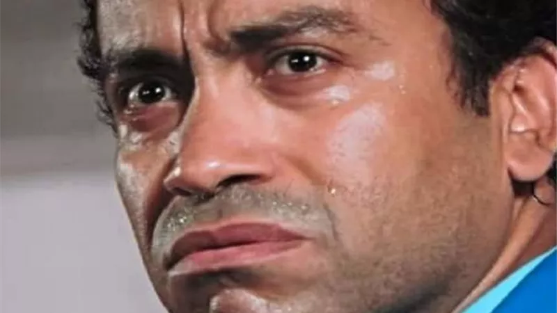 الموت يفجع الفنان سامح حسين