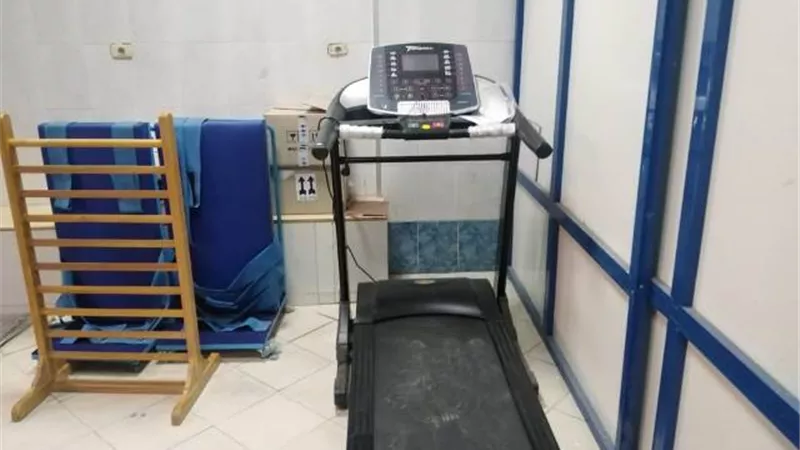 مديرصحة أسيوط : تطوير وتجهيز قسم العلاج الطبيعى بمستشفى القوصية المركزي .صور