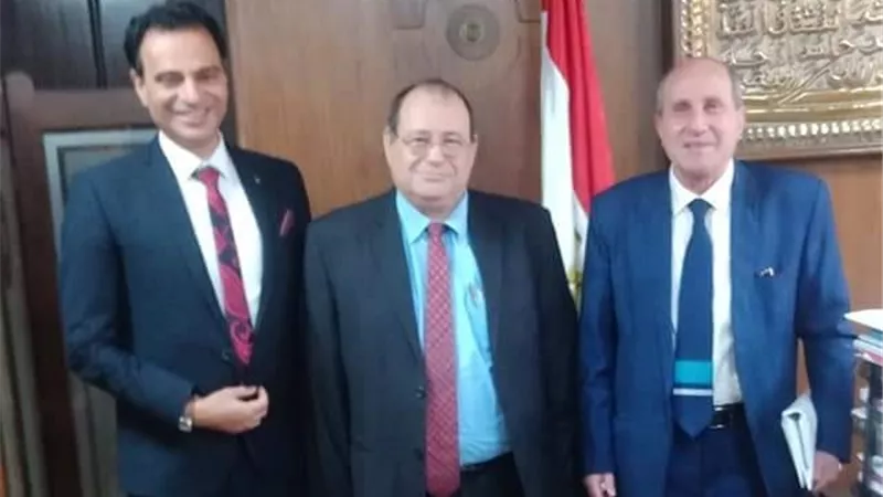 كهرباء القناة تتربع على عرش شركات الكهرباء