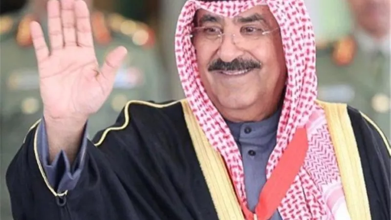 ولى العهد الكويتى الجديد الشيخ مشعل الصباح يتحدث لقوات الحرس الوطنى