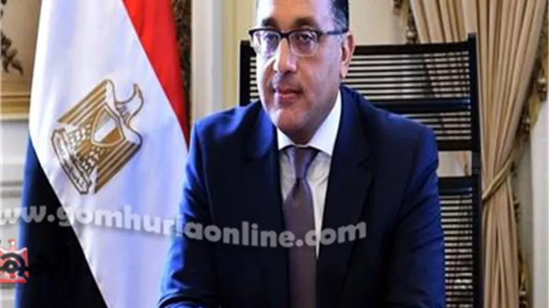 مدبولى يجدد لشاهين رئاسة ميناء الاسكندرية لمدة عام