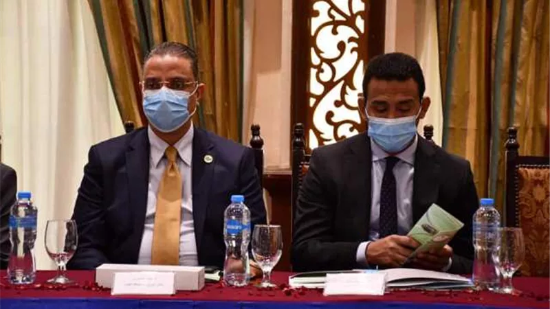 محافظ الفيوم يشهد ورشة عمل مشروع تحسين الميكنة الزراعية المستدامة.صور