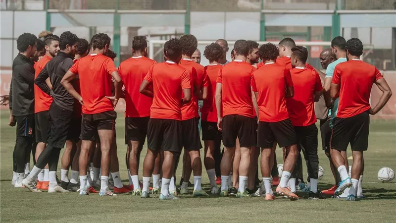 ثنائي الأهلي يغيبان عن مواجهة بيراميدز