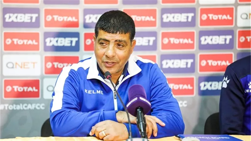 قبل مواجهة الزمالك.. طارق العشري يرحل عن تدريب حرس الحدود