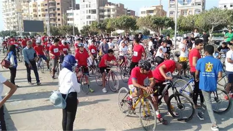 ماراثون للدراجات احتفالا بذكرى انتصارات اكتوبر في الإسماعيلية .صور
