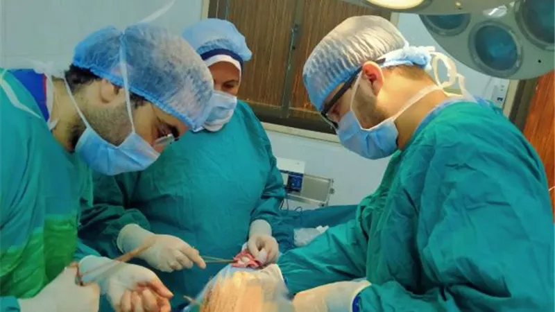 اجراء٤عمليات بههيا لاستئصال ورم بالثدى وتقديم الخدمة الطبية لـ٣٠٠٠سيدة.. بالصور