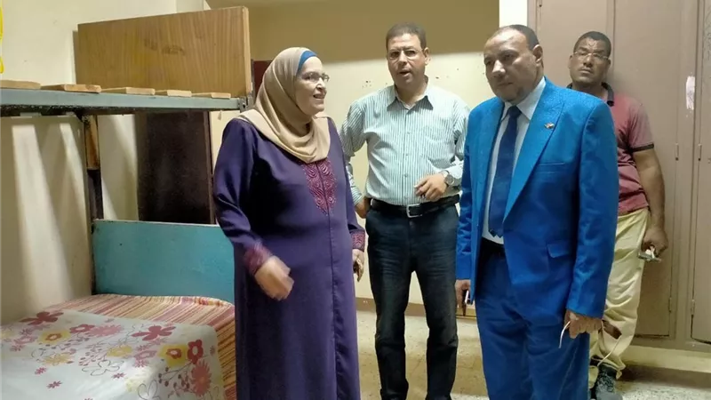 نائب رئيس جامعة الأزهر للوجه القبلي يتفقد أعمال الصيانة و التطوير بالمدينة الجامعية