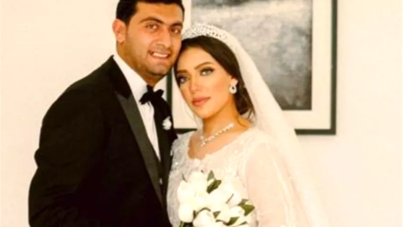 النقيب عبد المنعم المليجى فى قفص الزوجية