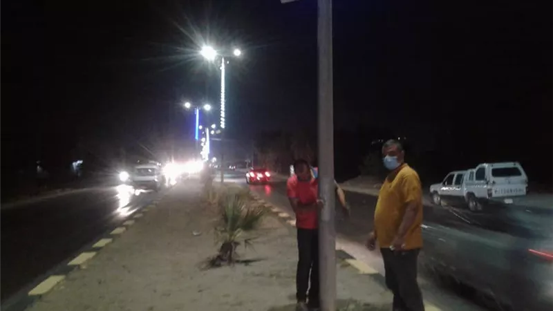 النمر : صيانة الإنارة العامة بالطرق وشوارع قويسنا وتركيب كشافات ليد بمداخل مصطاى والرمالى