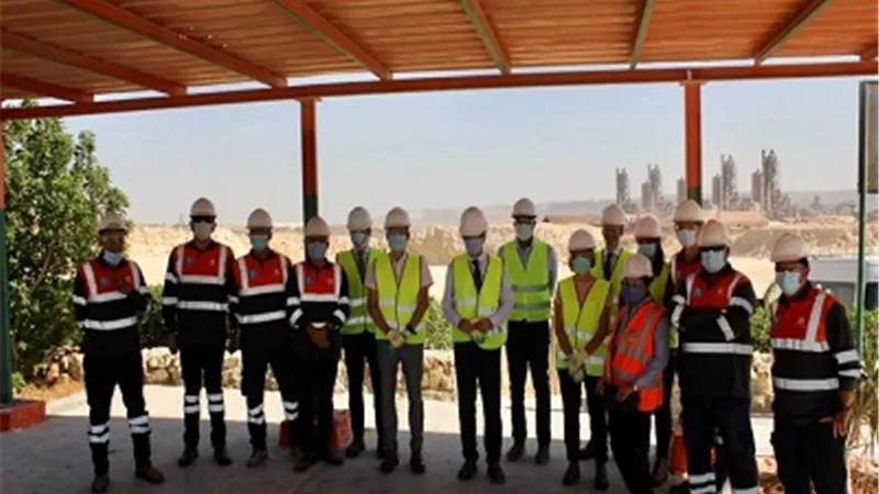السفير الفرنسي يزور لافارﭺ مصر