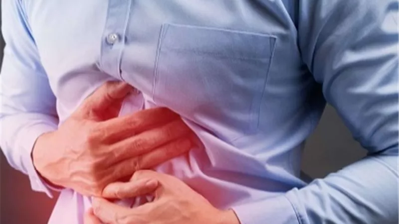 ادوية شائعة تسبب قرحة المعدة.. احترس منها
