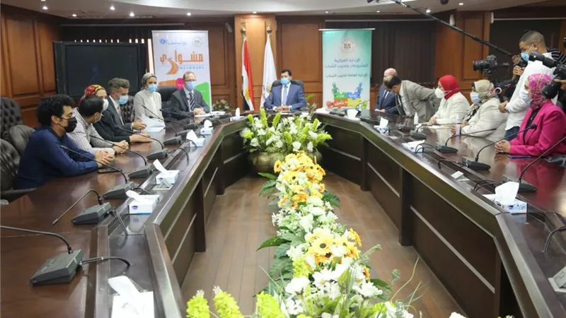 وزير الشباب يبحث التعاون مع ممثلي اليونيسيف
