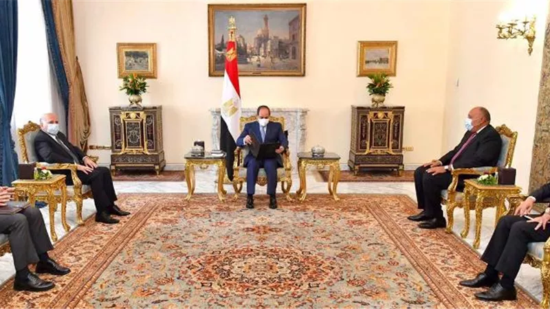 السيسى: مصر داعمة لكل ما يحقق مصالح العراق وشعبه ويحافظ على أمنه واستقراره