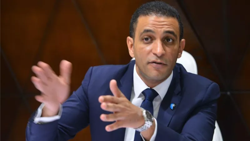 العزب: 80 % من السيدات عرضة للإصابة بسرطان عنق الرحم