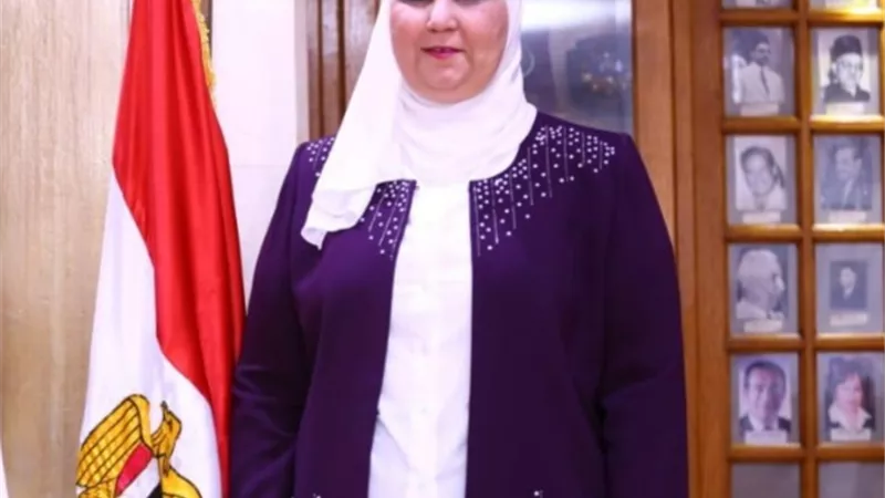 نفين القباج : وزارة التضامن ستتحمل المصاريف الجامعية لطلاب 