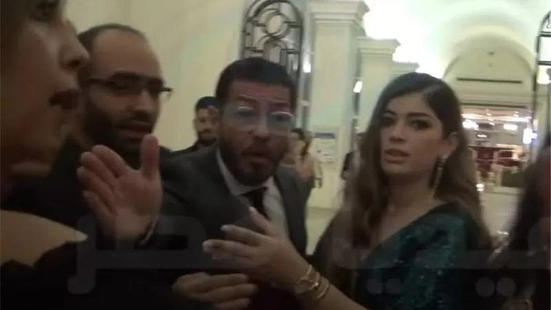 محاولة تحرش بابنة الفنان احمد زاهر خلال تكريمها