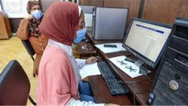 اليوم اخر موعد لتسجيل رغبات طلاب الدبلومات للالتحاق بالجامعات