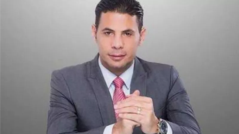 حساسين يثمن جهود الحكومة لمساندة صناعات الدواء المصرى